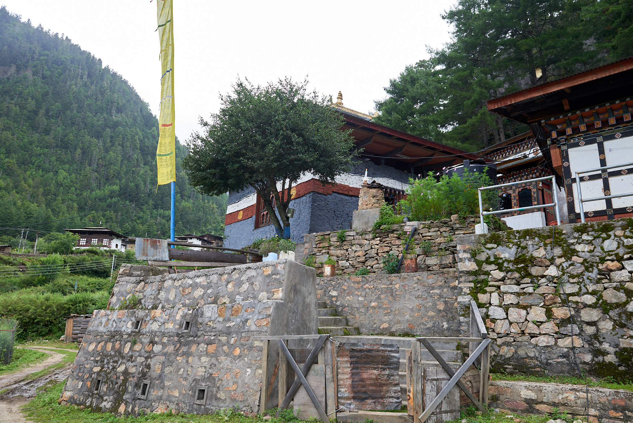 20170809 193 Lhakhang Karpo